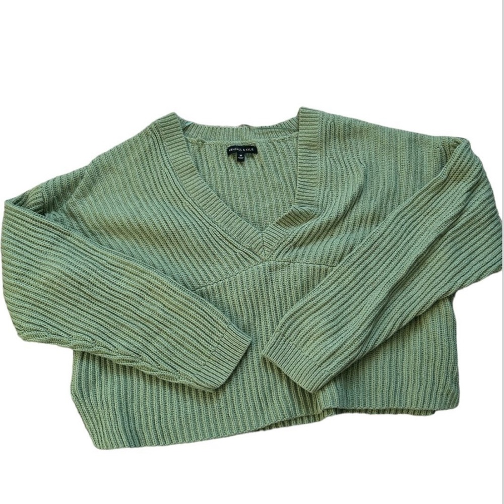 Pacsun semi-cropped sweater